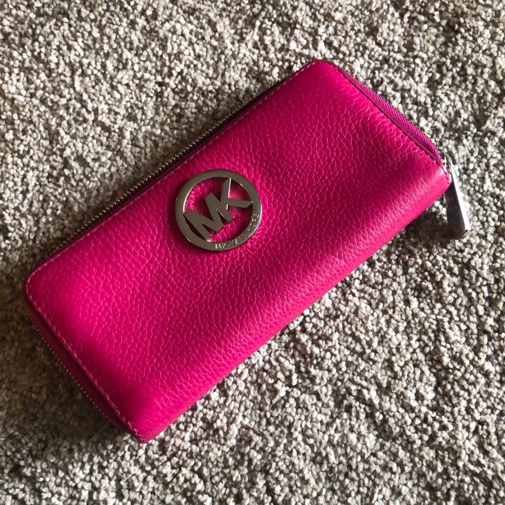 Michael Kors Fuschia Continental Leather Wallet